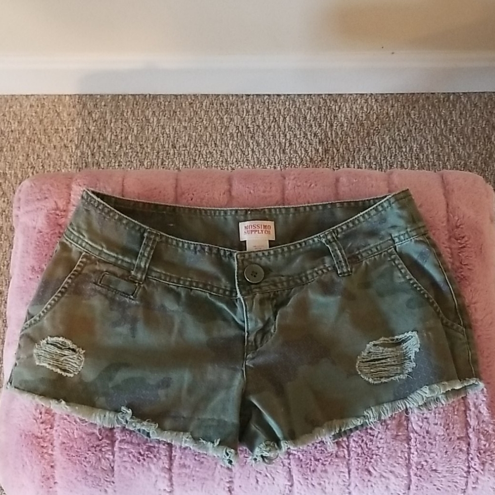 Camo Short Shorts